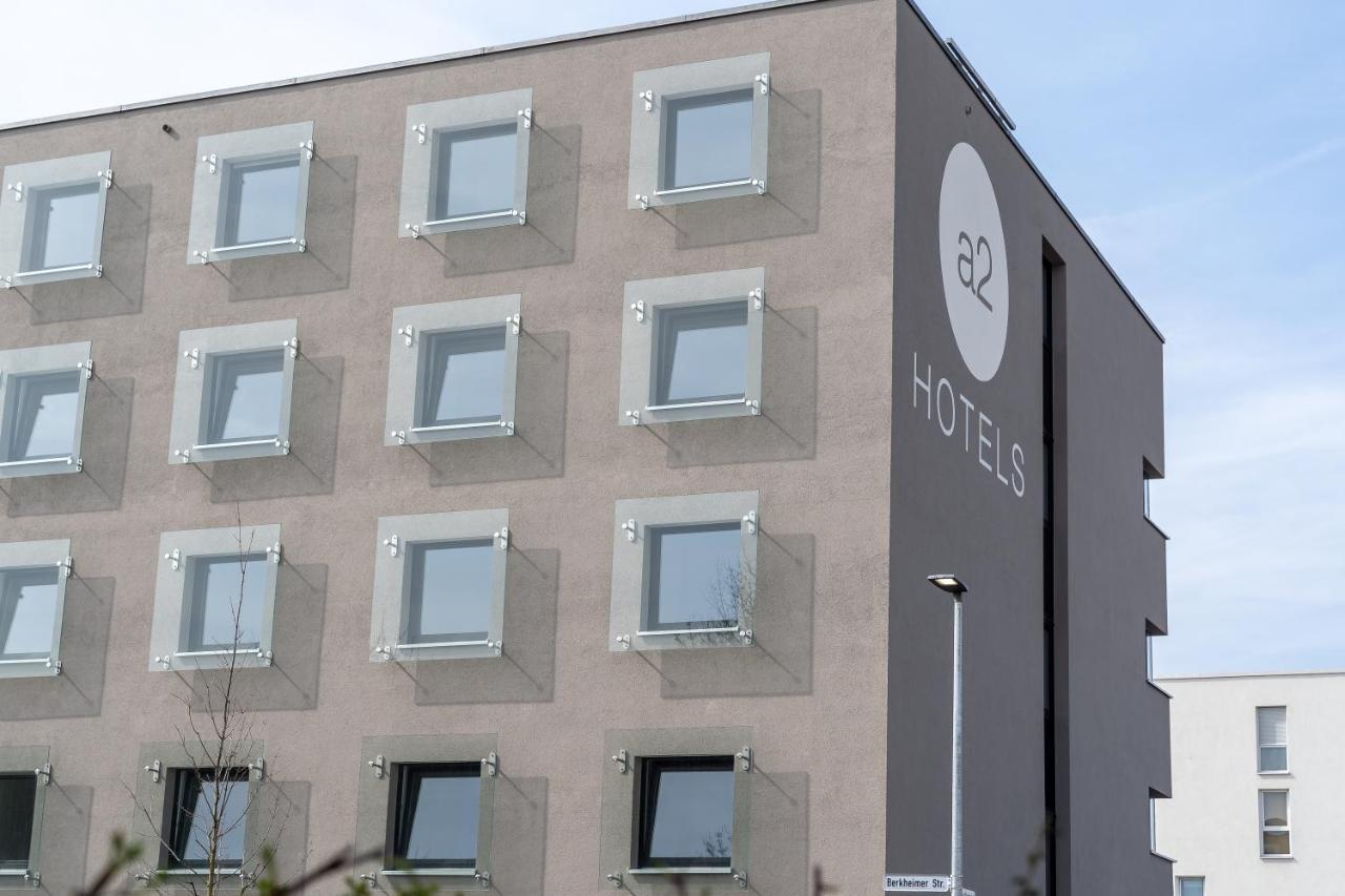 a2 HOTELS Denkendorf - Airport&Messe Eksteriør billede